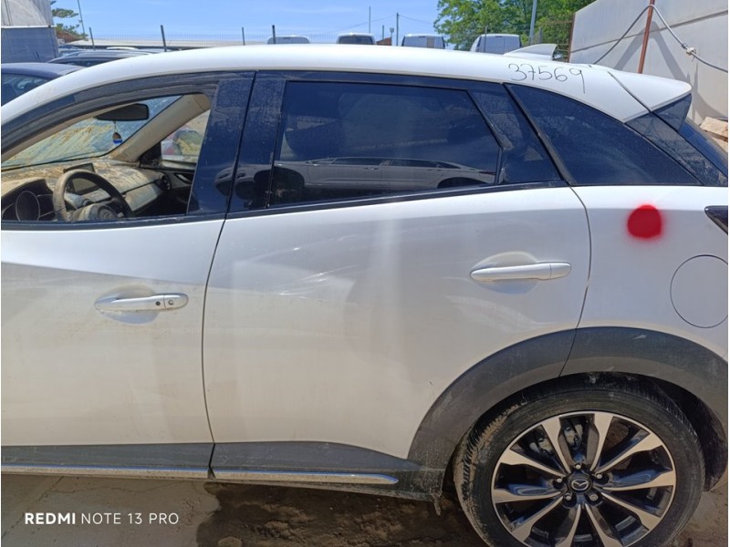 Recambio de puerta trasera izquierda para mazda cx-3 evolution referencia OEM IAM DKY07302XB  