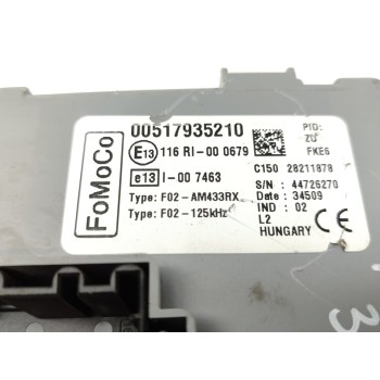 Recambio de caja reles / fusibles para ford ka (ccu) titanium referencia OEM IAM 517935210  