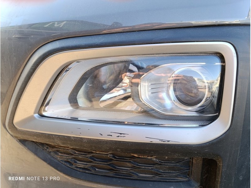 Recambio de faro izquierdo para hyundai kona essence 2wd referencia OEM IAM 92101J9000  