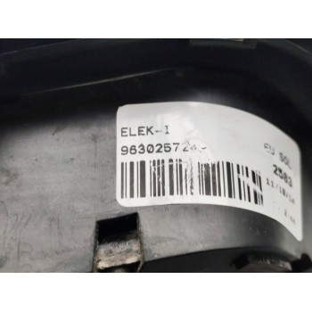 Recambio de retrovisor izquierdo para renault clio iv authentique referencia OEM IAM 963025724R  