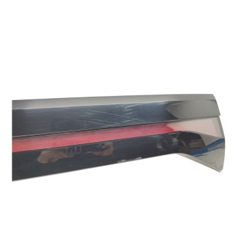 Recambio de piloto trasero central para volkswagen t-cross sport referencia OEM IAM 2GM827577H  