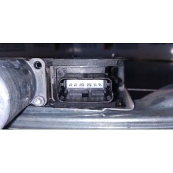 Recambio de elevalunas delantero izquierdo para peugeot 208 style referencia OEM IAM 9816401780  