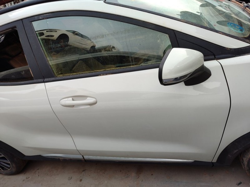 Recambio de puerta delantera derecha para ford puma hybrid titanium design referencia OEM IAM 2405128  