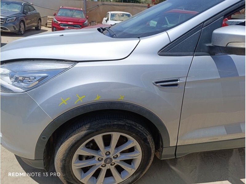 Recambio de aleta delantera izquierda para ford kuga (cbs) trend referencia OEM IAM CJ5416006AE  