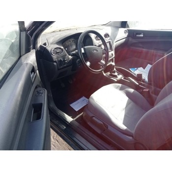 ford focus berlina (cap) del año 2005