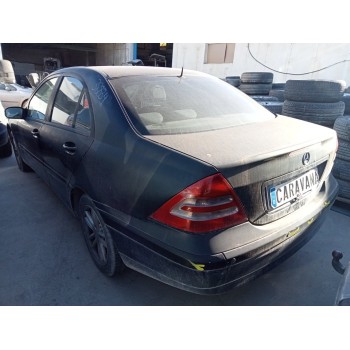 mercedes-benz clase c (w203) berlina del año 2002