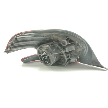 Recambio de piloto trasero derecho para peugeot 208 style referencia OEM IAM 9825601180  