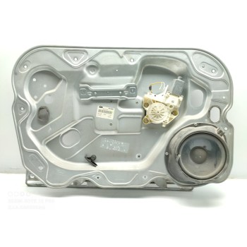 ELEVALUNAS DELANTERO IZQUIERDO 4M51A045H17A 