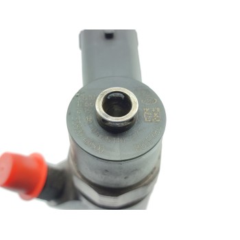 Recambio de inyector para kia sorento 2.5 crdi referencia OEM IAM 0445110275  