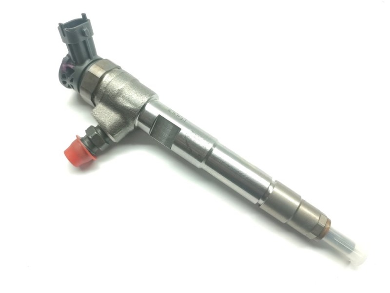Recambio de inyector para renault captur ii intens referencia OEM IAM 0445110800  