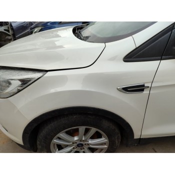 Recambio de aleta delantera izquierda para ford kuga titanium referencia OEM IAM 2344153  