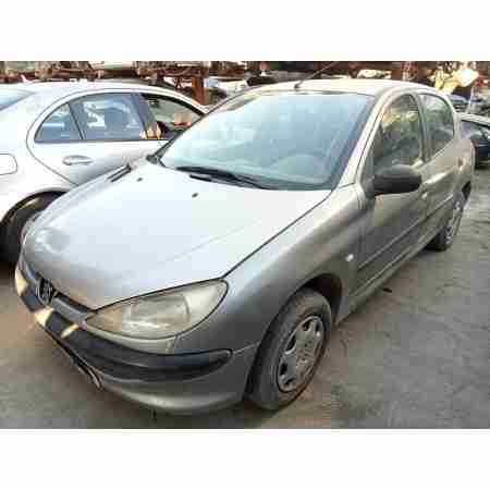 PEUGEOT 206 BERLINA