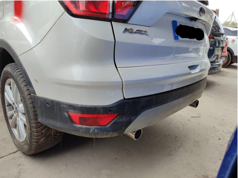 Recambio de paragolpes trasero para ford kuga titanium referencia OEM IAM 2106427  