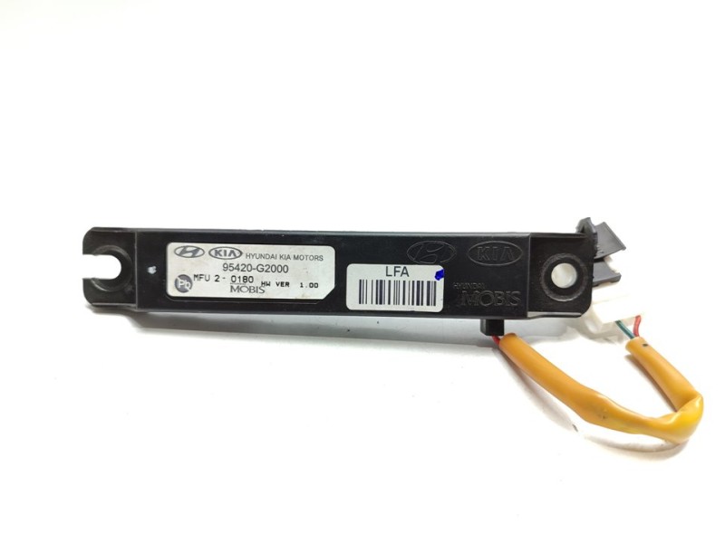 Recambio de sensor para hyundai ioniq hybrid referencia OEM IAM 95420G2000  