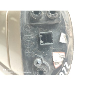 Recambio de retrovisor derecho para kia carens (un) concept referencia OEM IAM 876201D330  