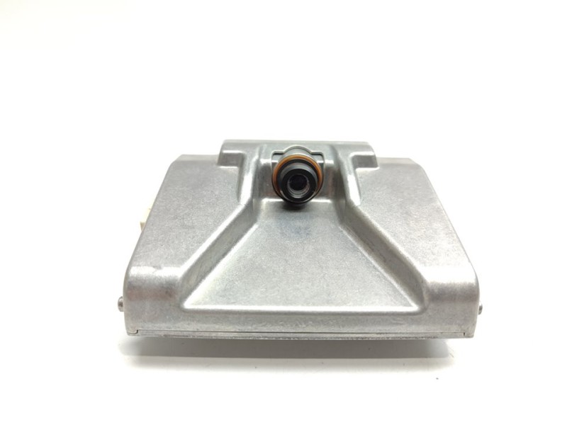 Recambio de camara vision frontal para hyundai ioniq hybrid referencia OEM IAM 95740G2200  