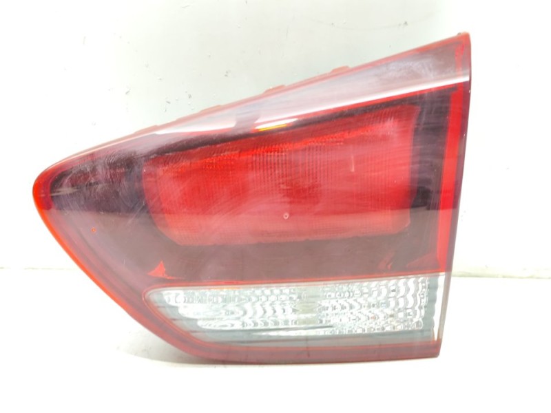 Recambio de piloto trasero derecho interior para kia carens ( ) drive referencia OEM IAM 92404A4500  