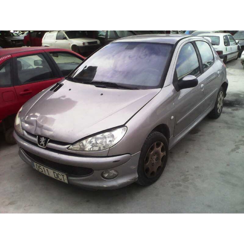 PEUGEOT 206 BERLINA