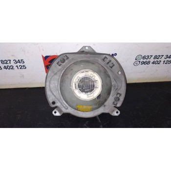 Recambio de faro derecho para volkswagen polo (861) referencia OEM IAM 861941751D  