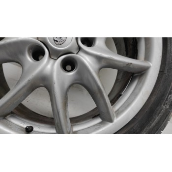 Recambio de juego llantas para porsche cayenne (typ 9pa) básico referencia OEM IAM 7L5601025B  