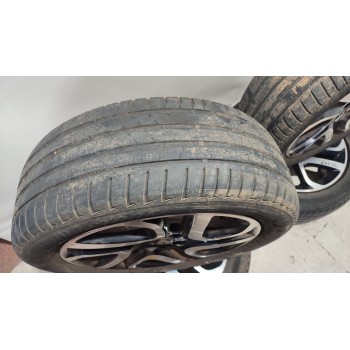 Recambio de juego llantas para renault captur life referencia OEM IAM 403005727R  