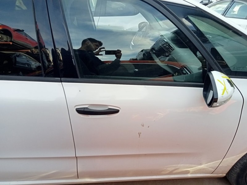 Recambio de puerta delantera derecha para citroën c4 picasso attraction referencia OEM IAM 9801572480  