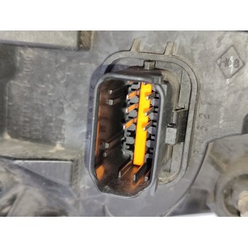 Recambio de faro izquierdo para renault trafic furgón l1h1 2,9t referencia OEM IAM 260605173R  