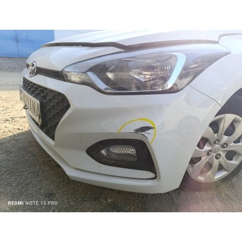 Recambio de paragolpes delantero para hyundai i20 basis referencia OEM IAM 86511C8AA0  