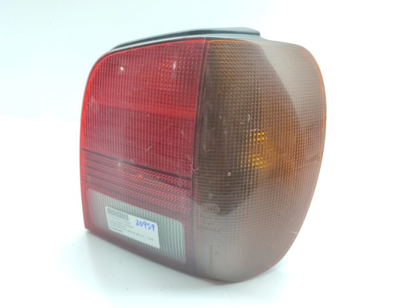 Recambio de piloto trasero derecho para volkswagen polo berlina (6n1) air referencia OEM IAM 6N0945096B  