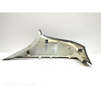 Recambio de moldura para maserati levante diesel referencia OEM IAM 6700486090  