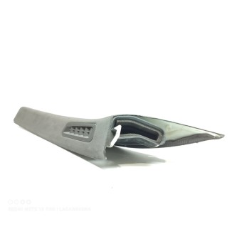 Recambio de moldura para maserati levante diesel referencia OEM IAM 6700485670  