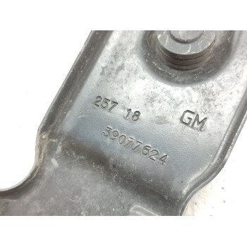 Recambio de travesaño superior para opel insignia grand sport selective referencia OEM IAM 39077621  