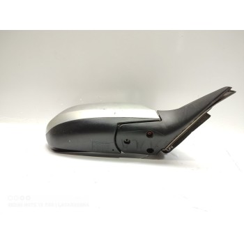 Recambio de retrovisor derecho para kia shuma ii 1.6 rs 4 berlina referencia OEM IAM 0K2SC69120XX  