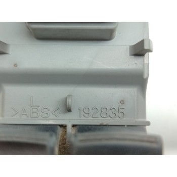 Recambio de mando elevalunas delantero izquierdo para toyota rav 4 (a3) luna referencia OEM IAM 8482042190  