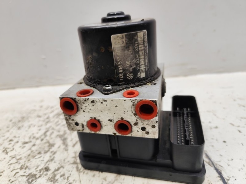 Recambio de abs para seat leon (1p1) reference referencia OEM IAM 1K0907379AF  