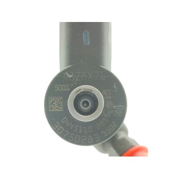 Recambio de inyector para volvo xc90 d5 executive (7 asientos) (136kw) referencia OEM IAM 0445110251  