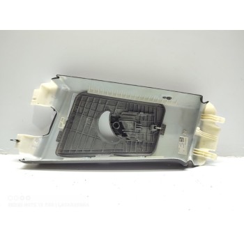 Recambio de moldura para maserati levante diesel referencia OEM IAM 6700621970  