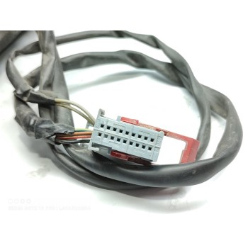 Recambio de retrovisor izquierdo para fiat stilo (192) 1.9 jtd 115 referencia OEM IAM 735359853  