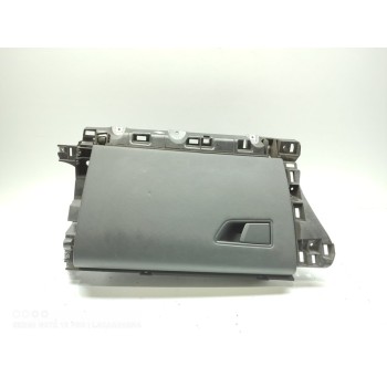 Recambio de guantera para maserati levante diesel referencia OEM IAM 0670049165  