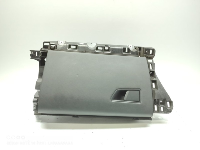 Recambio de guantera para maserati levante diesel referencia OEM IAM 0670049165  