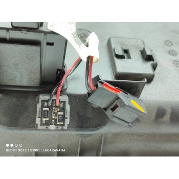 Recambio de guantera para maserati levante diesel referencia OEM IAM 0670049165  
