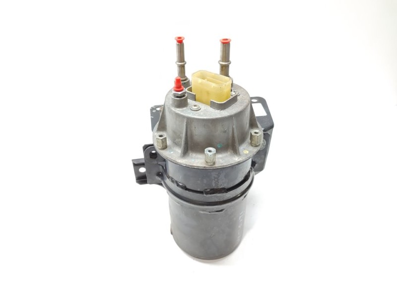 Recambio de filtro gasoil para maserati levante diesel referencia OEM IAM 670033613  