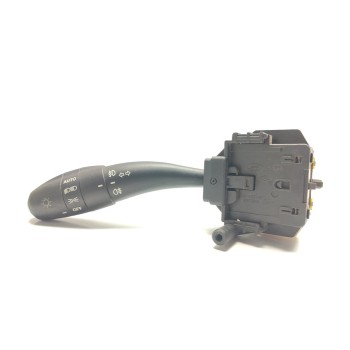 Recambio de mando limpia para hyundai i30 comfort referencia OEM IAM 934102L050  