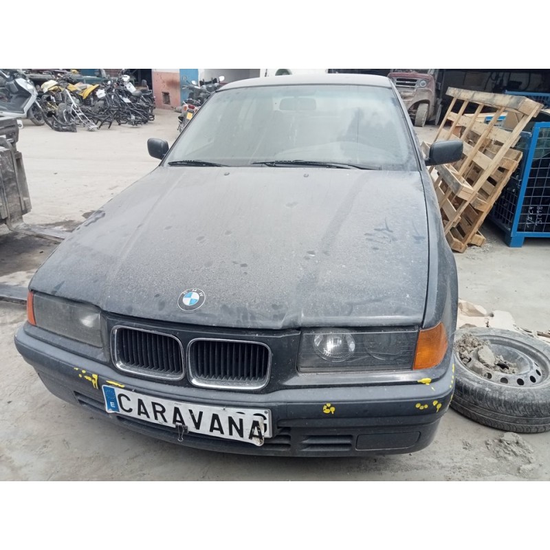 bmw serie 3 berlina (e36) del año 2000