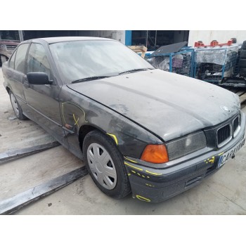 bmw serie 3 berlina (e36) del año 2000