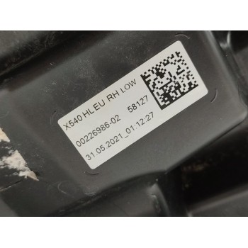 Recambio de faro derecho para jaguar e-pace basis referencia OEM IAM J9C28586  