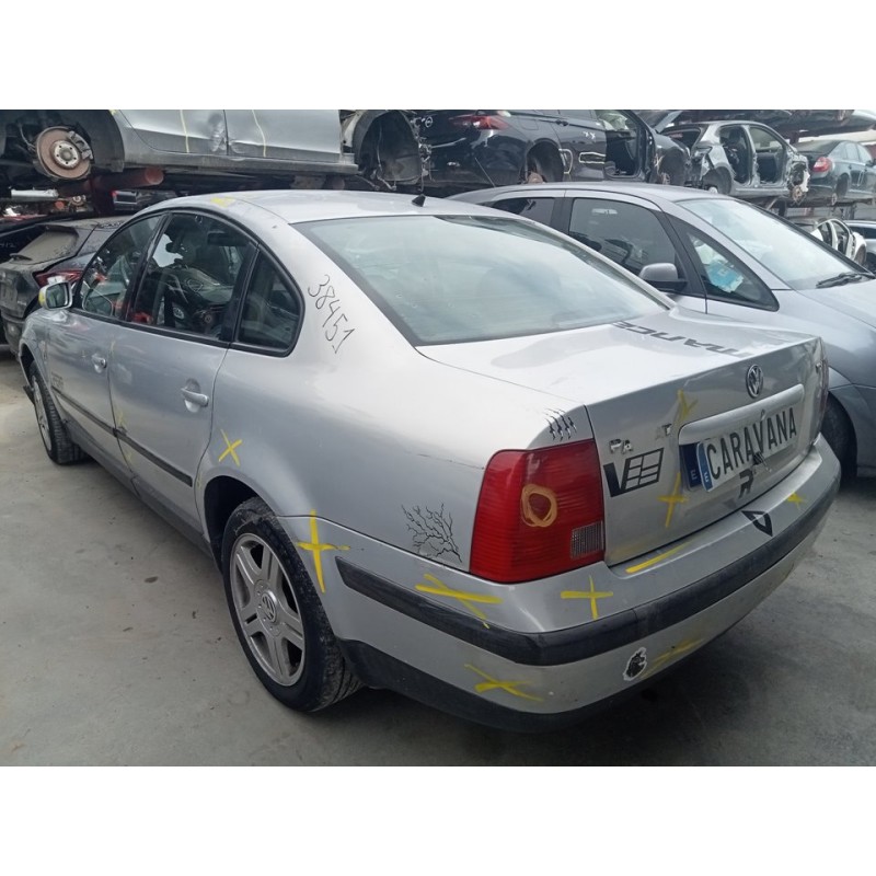 volkswagen passat berlina (3b2) del año 2000