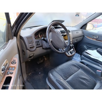 kia carnival ii del año 2002
