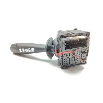 Recambio de mando limpia para dacia dokker ambiance referencia OEM IAM 681727472R  