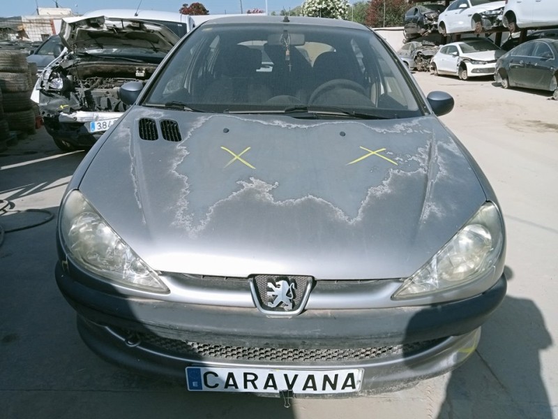peugeot 206 berlina del año 2003